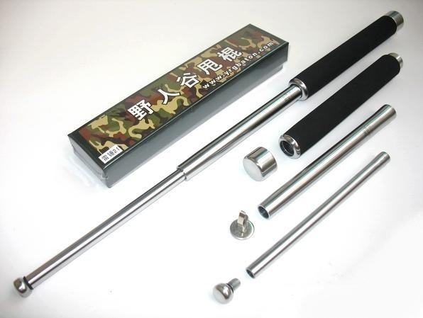 防身甩棍如何使用？