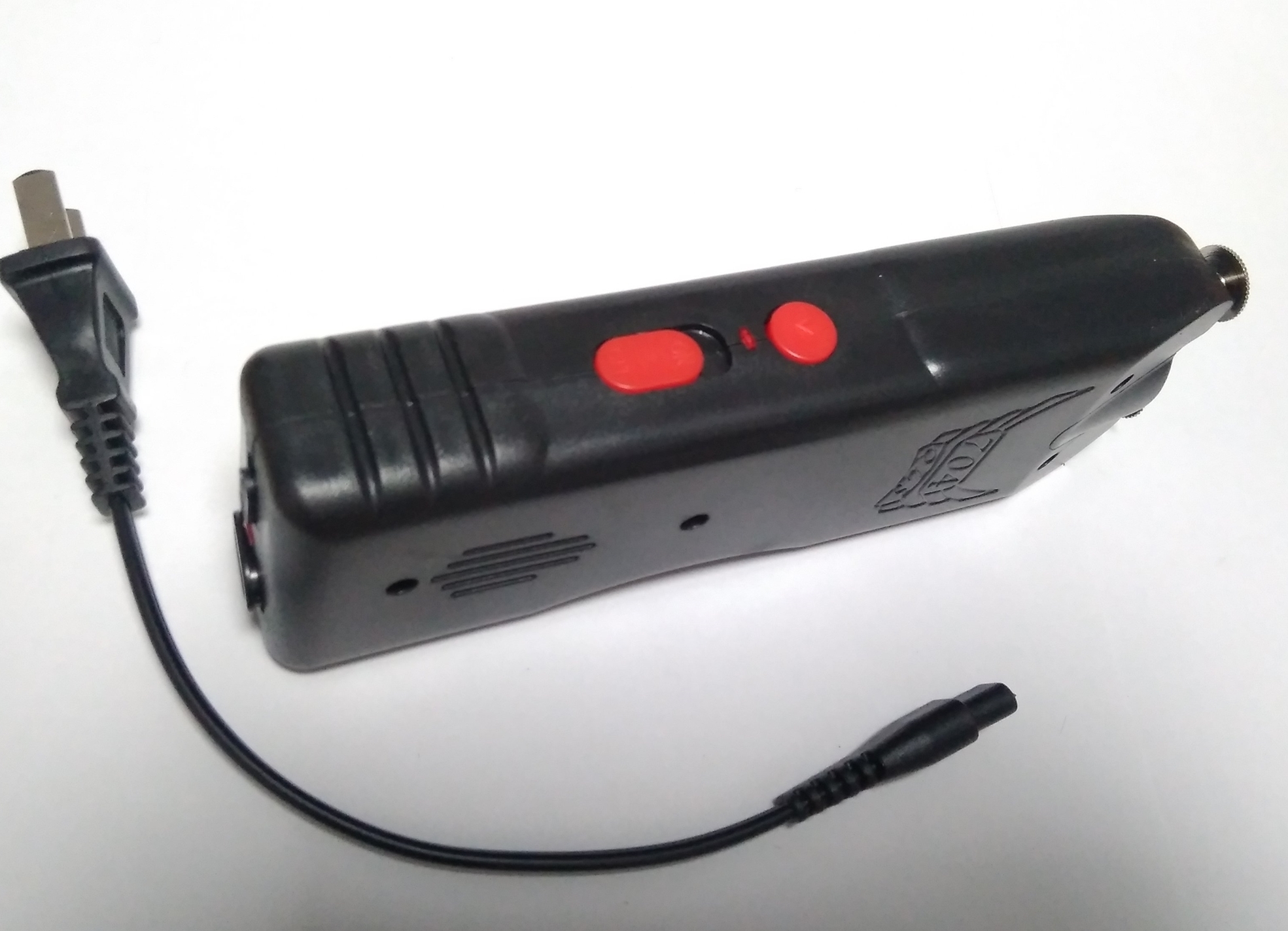 電棍60萬伏夠用嗎 6萬伏電棍有沒有效果